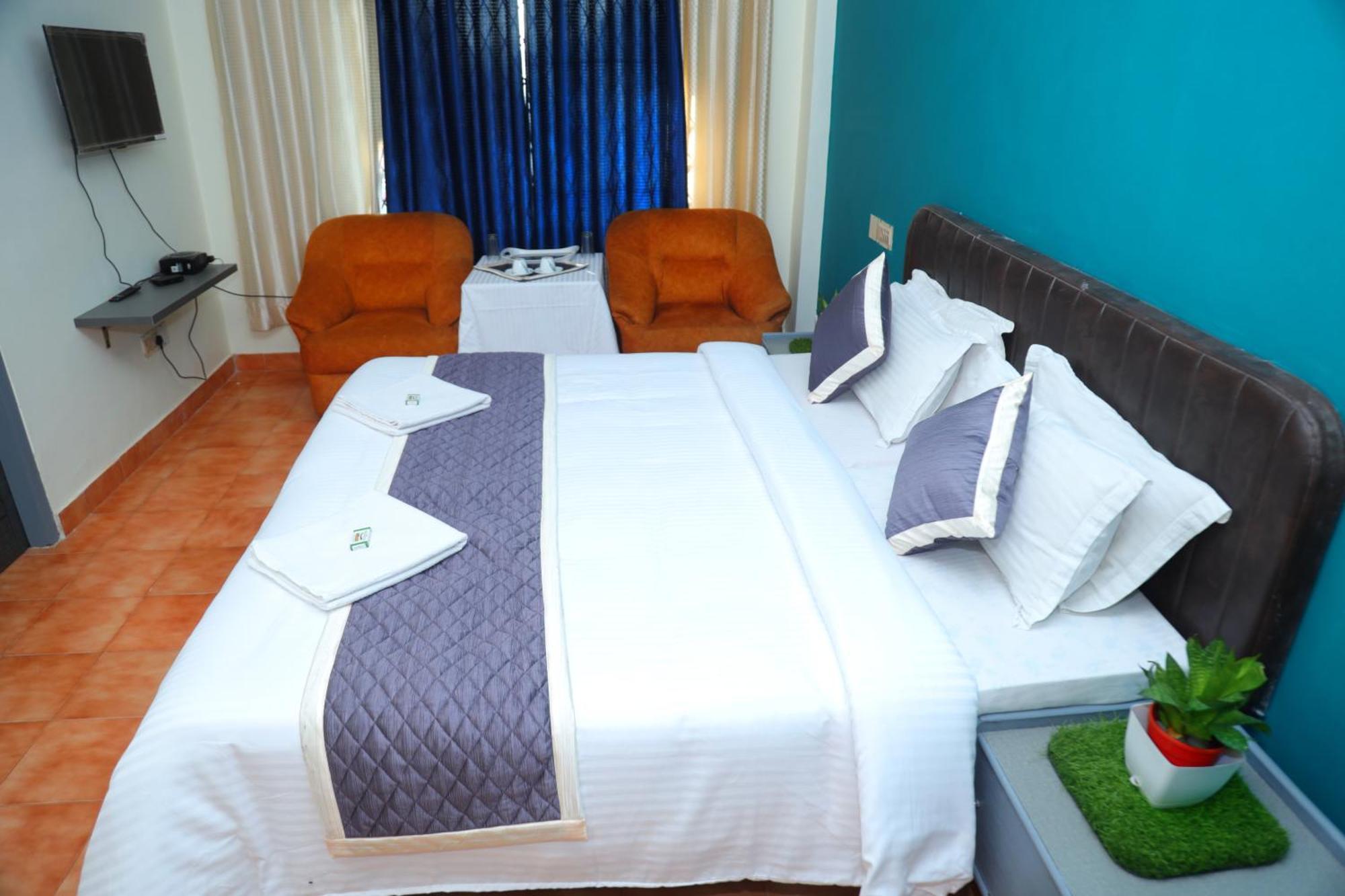 Grand Harmony Beach Resort Kovalam Exterior photo